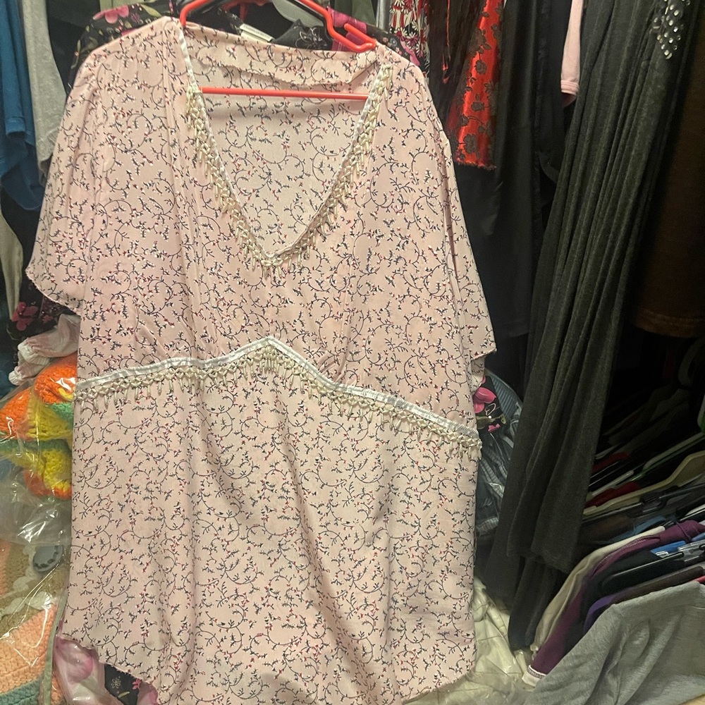 Satiny material with little pearls